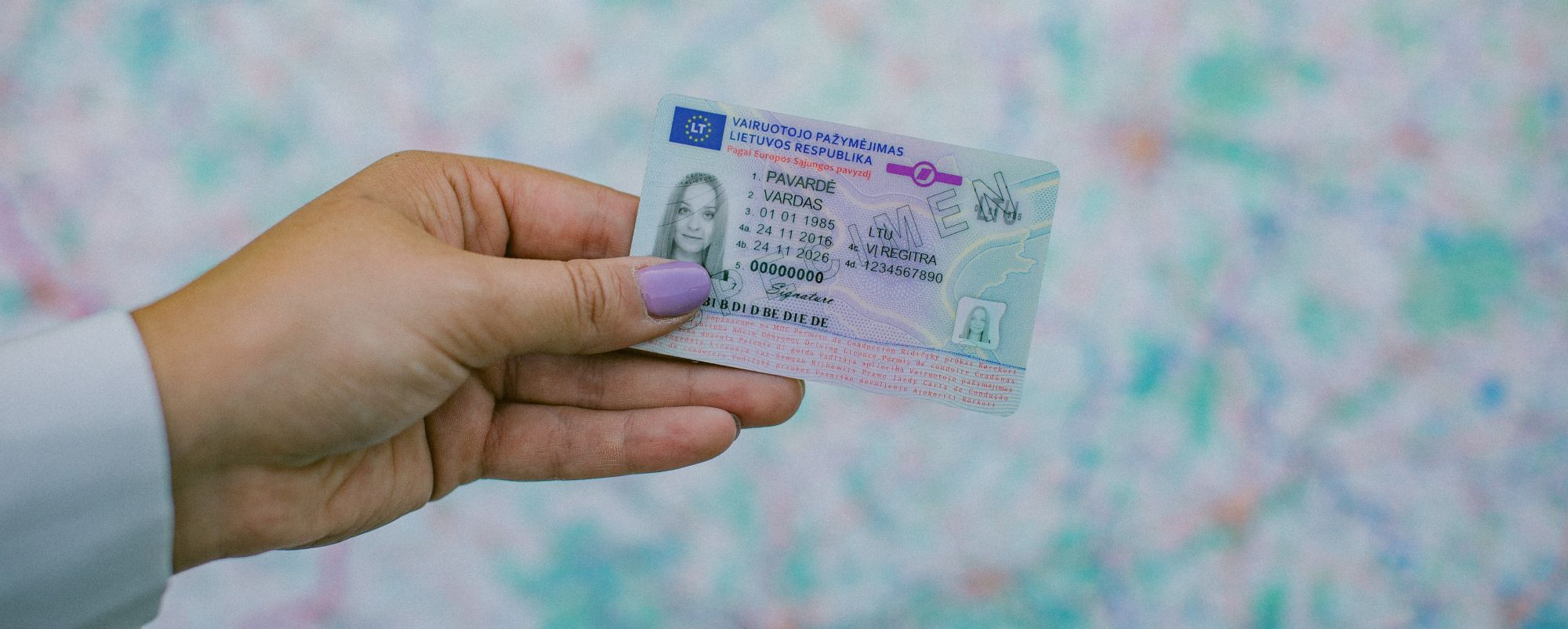 Lietuvoje išduoto vairuotojo pažymėjimo galiojimas užsienyje